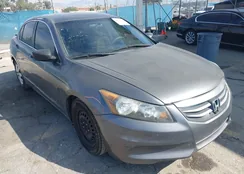 1HGCP2F3XCA098377: 44531814