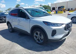 1FMCU9MN7TUA10111: 44531962