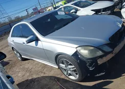 WDDHF8HB5AA061836: 44532127