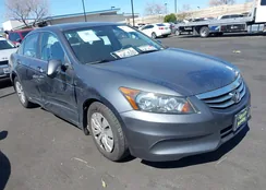 1HGCP2F34CA165894: 44532356