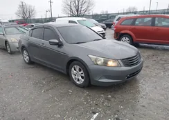 1HGCP26438A079864: 44536944