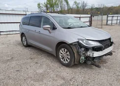 2C4RC1BG9JR246163: 44537193