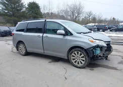 5TDJZ3DC0HS149744: 44543385