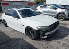 WBAFR7C5XDC820376: 44552838