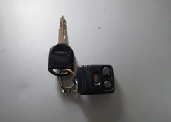 1FMDK05197GA30415: 44552486