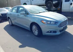 3FA6P0LU3DR383027: 44555142