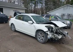 1HGCP2F68BA036033: 44558338