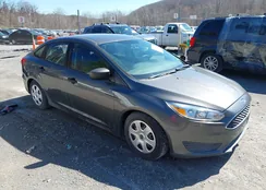 1FADP3E25GL207636: 44561799