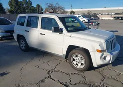 1J8FT28W68D602176: 44563045