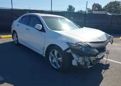 JH4CU2F41CC025613: 44565083