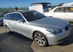 WBAPT735X9CX02745: 44564481