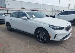 WBA43FJ0XTCV72932: 44566971