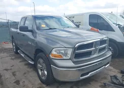 1D3HV13T89S844171: 44567736