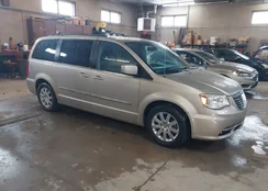 2C4RC1BG2DR745925: 44569588