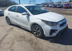 3KPF24AD3ME273315: 44572243