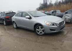 YV1612FH1D2177645: 44579132