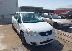 JS2YC5A35C6300706: 44580875