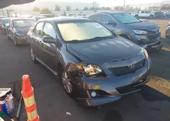 2T1BU4EE1AC505044: 44584462