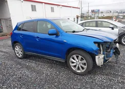 4A4AR3AU9FE006882: 44585700