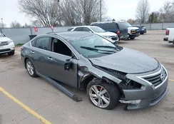 1N4AL3AP1EC128607: 44585282