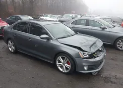 3VW4T7AJ6FM290496: 44586809