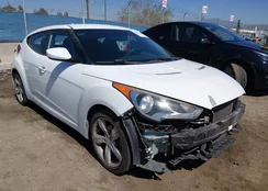 KMHTC6AD2DU133667: 44587275