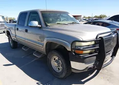 1GCHC23U02F249516: 44590736