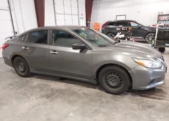 1N4AL3AP5HC292947: 44592124