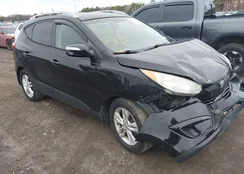 KM8JUCACXCU417704: 44592258