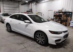 1G1ZE5ST1HF161911: 44593173