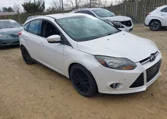 1FADP3N23EL204568: 44594734