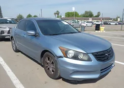 1HGCP2F48BA117323: 44595832