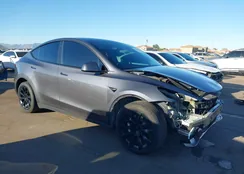 7SAYGDEEXPF647403: 44595243