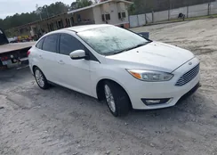 1FADP3J21GL384934: 44597888