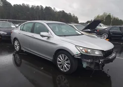 1HGCR2F85EA048379: 44599758