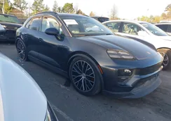 WP1AA2XAXRL000512: 44604651