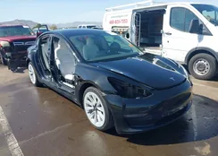 5YJ3E1EBXMF015577: 44606530