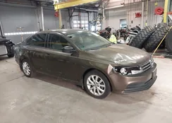 3VWD07AJXFM220749: 44606911