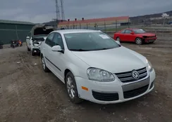 3VWAZ7AJ2AM073683: 44608566