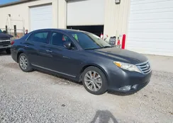 4T1BK3DB2BU390736: 44617739