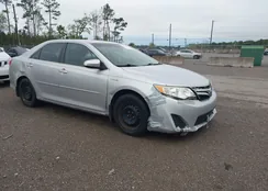 4T1BD1FK9CU006173: 44619347