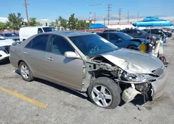 4T1BE32KX4U823927: 44642783