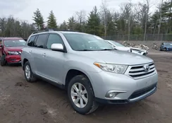 5TDBK3EH5CS156765: 44659816