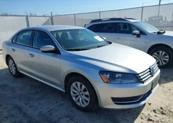 1VWAT7A30EC070937: 44664127