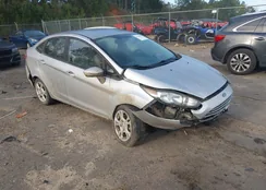 3FADP4BJ2EM239733: 44664191