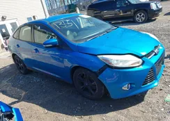 1FAHP3F23CL255324: 44701351