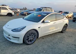 5YJ3E1EB4KF418323: 72863225