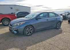 3KPF24AD2ME331639: 75227775