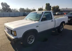 1GCBS14E2F8169123: 94823105