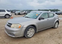 1C3CDZAG2EN109110: 99812525